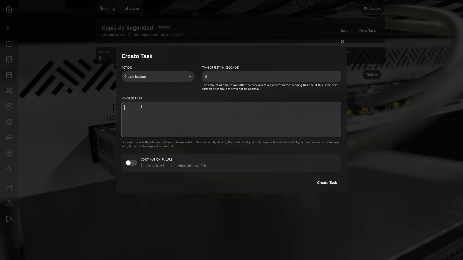 Diálogo Create Task con Create backup seleccionado en el desplegable y el campo Ignored Files visible